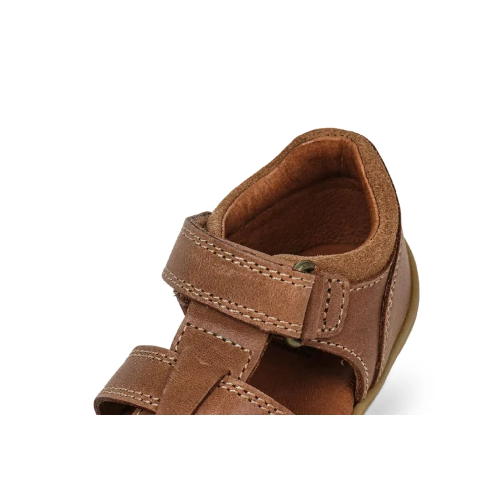 Caramel Roam Sandals Step Up