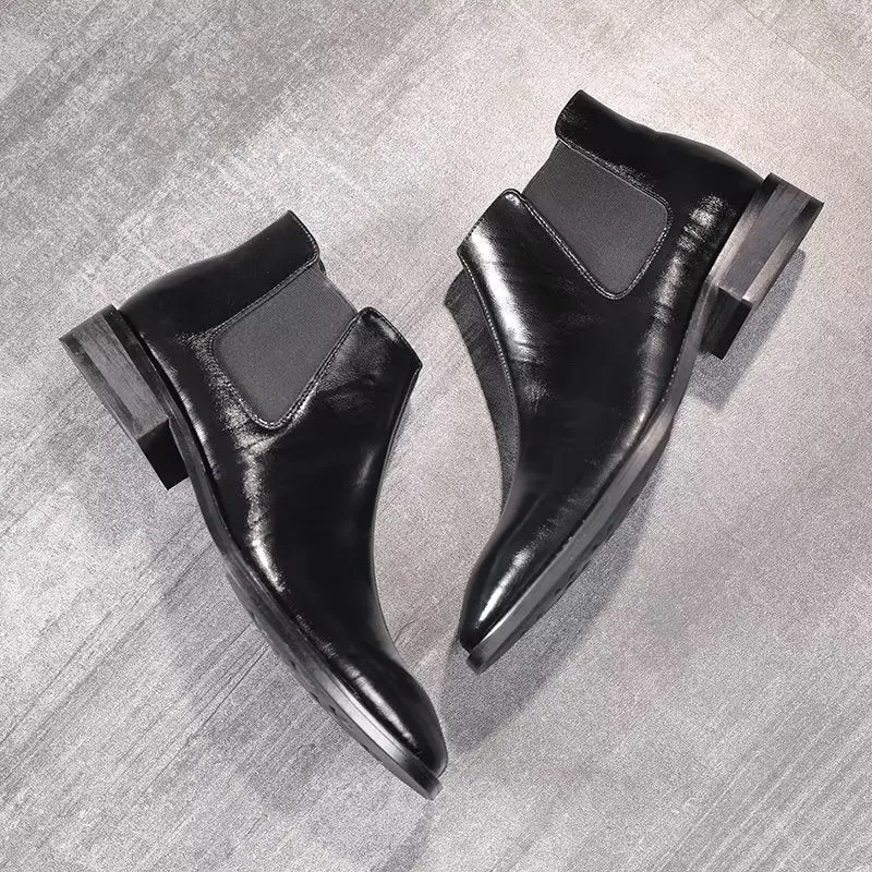 RomaChic Embossed Pointed Toe Chelsea Boots